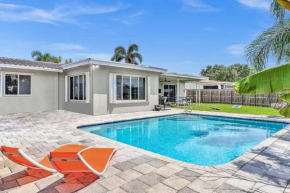 Heated Pool House Near Hollywood Beach & Casino